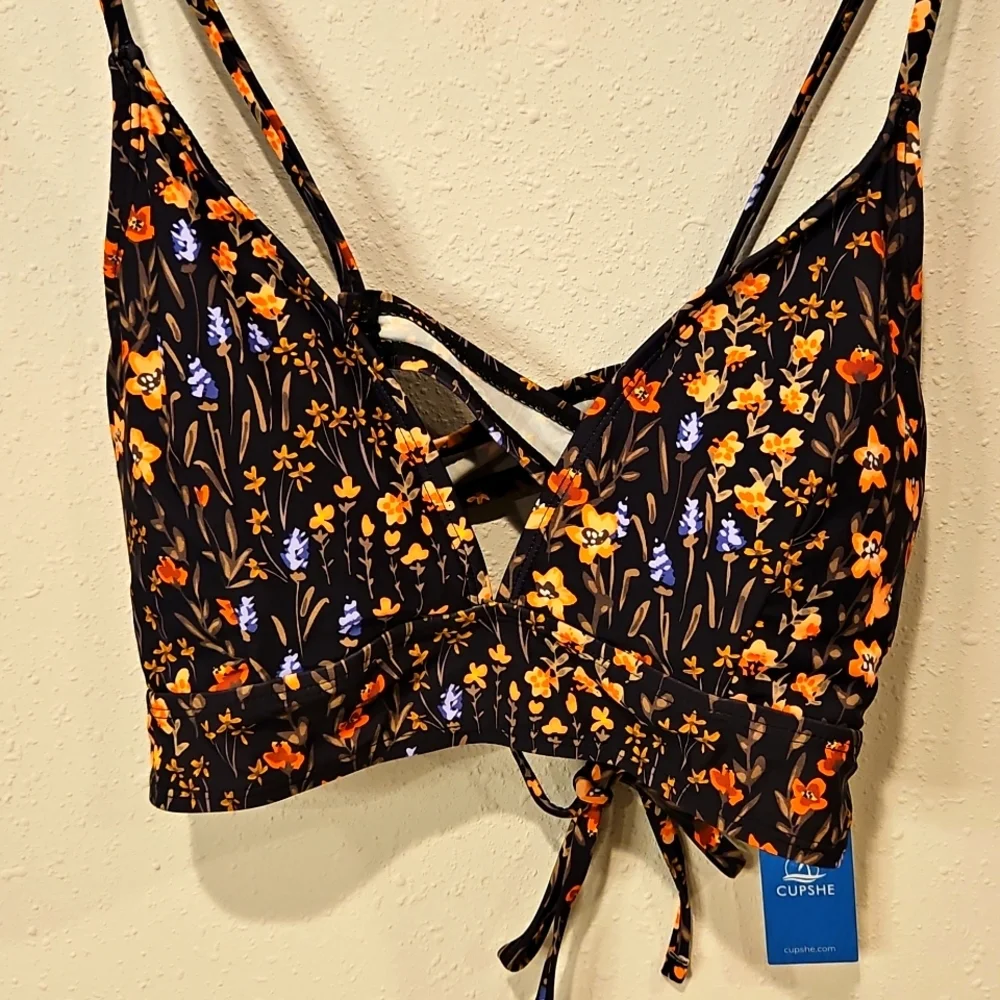 Cupshe Garden Meadows V-Neck Bralette & Mid Rise Hipster Bikini Set NWT Sz. XL